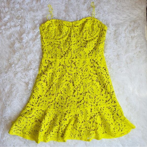 White Fox Venice Lace Mini Dress Citrus Yellow - Picture 1 of 8